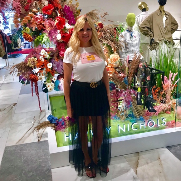 Meet your Posher, Anna - Picture 4 of 8